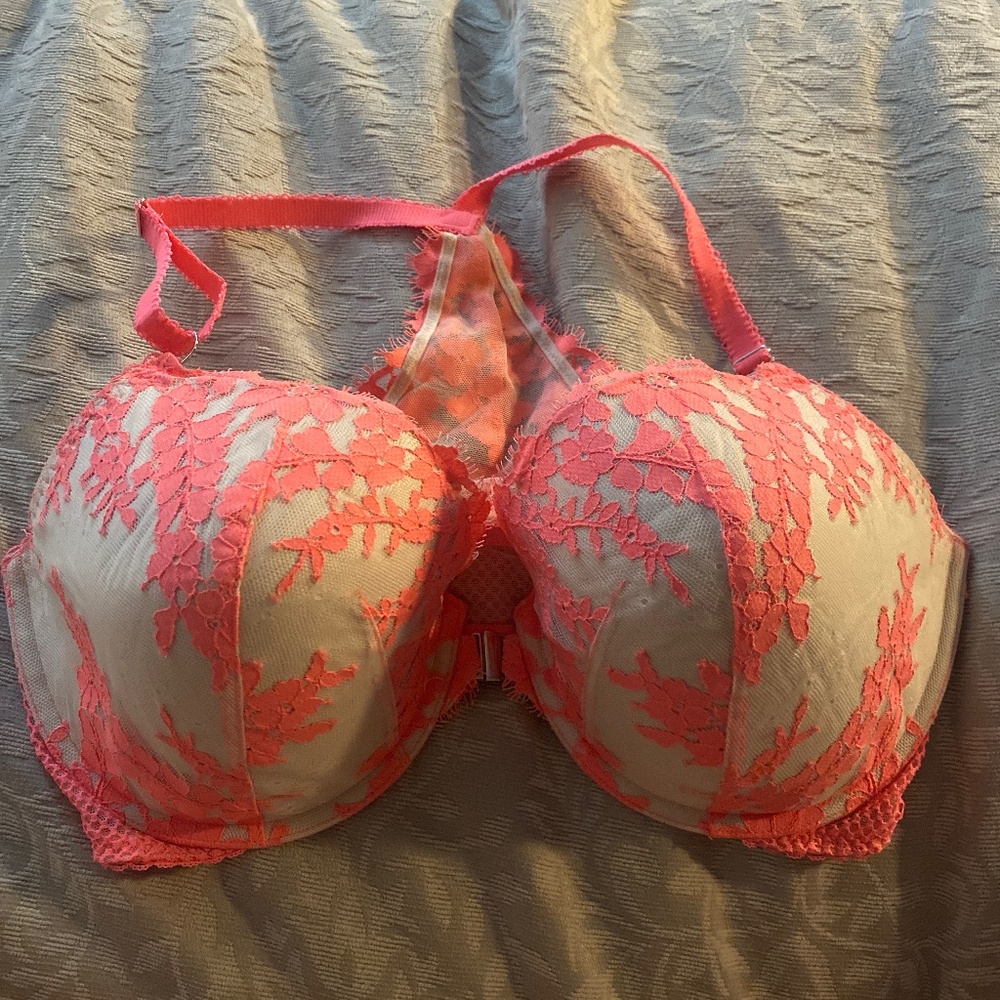 Victoria Secret 36DDD